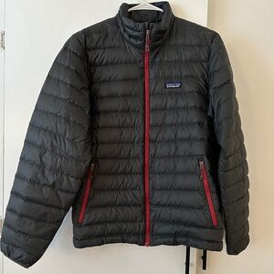 Patagonia Men’s Black Puffer Jacket with Red Zipper Accents